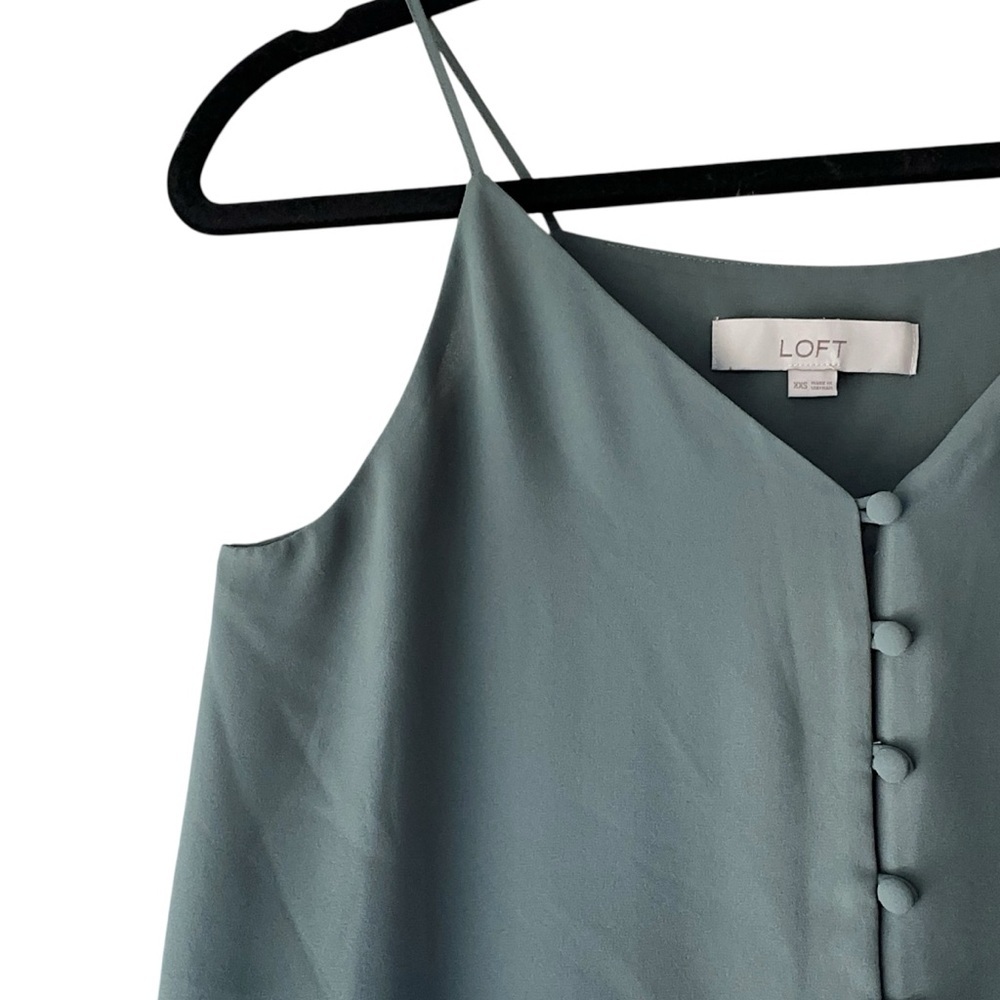 LOFT | NWOT BUTTON FRONT CAMISOLE TOP FULLY LINED SPAGHETTI STRAPS | XXS - Picture 3 of 9